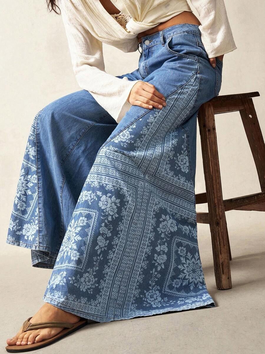PLUS SIZE Women Boho Floral Bandana Print Patchwork Flare Jeans Light Wash High Waist Wide Leg Bell Bottom Denim Pants