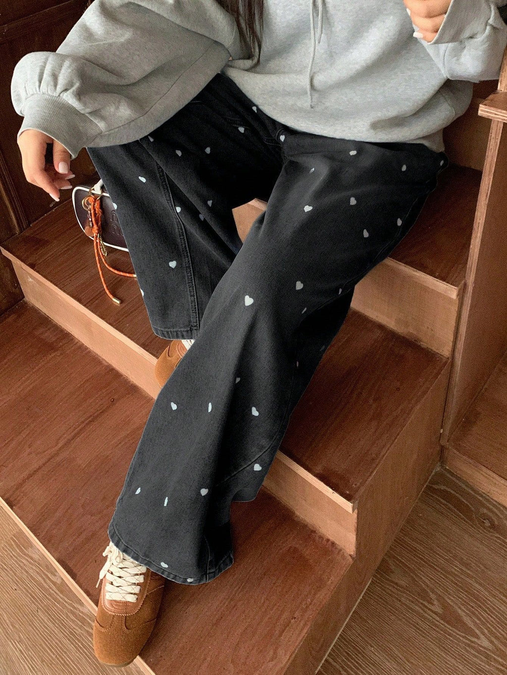 Plus Size Women All Over Heart Print Black Washed Wide Leg Jeans High Waist Loose Baggy Floor Length Casual Streetwear Denim Pants For Curvy Figures