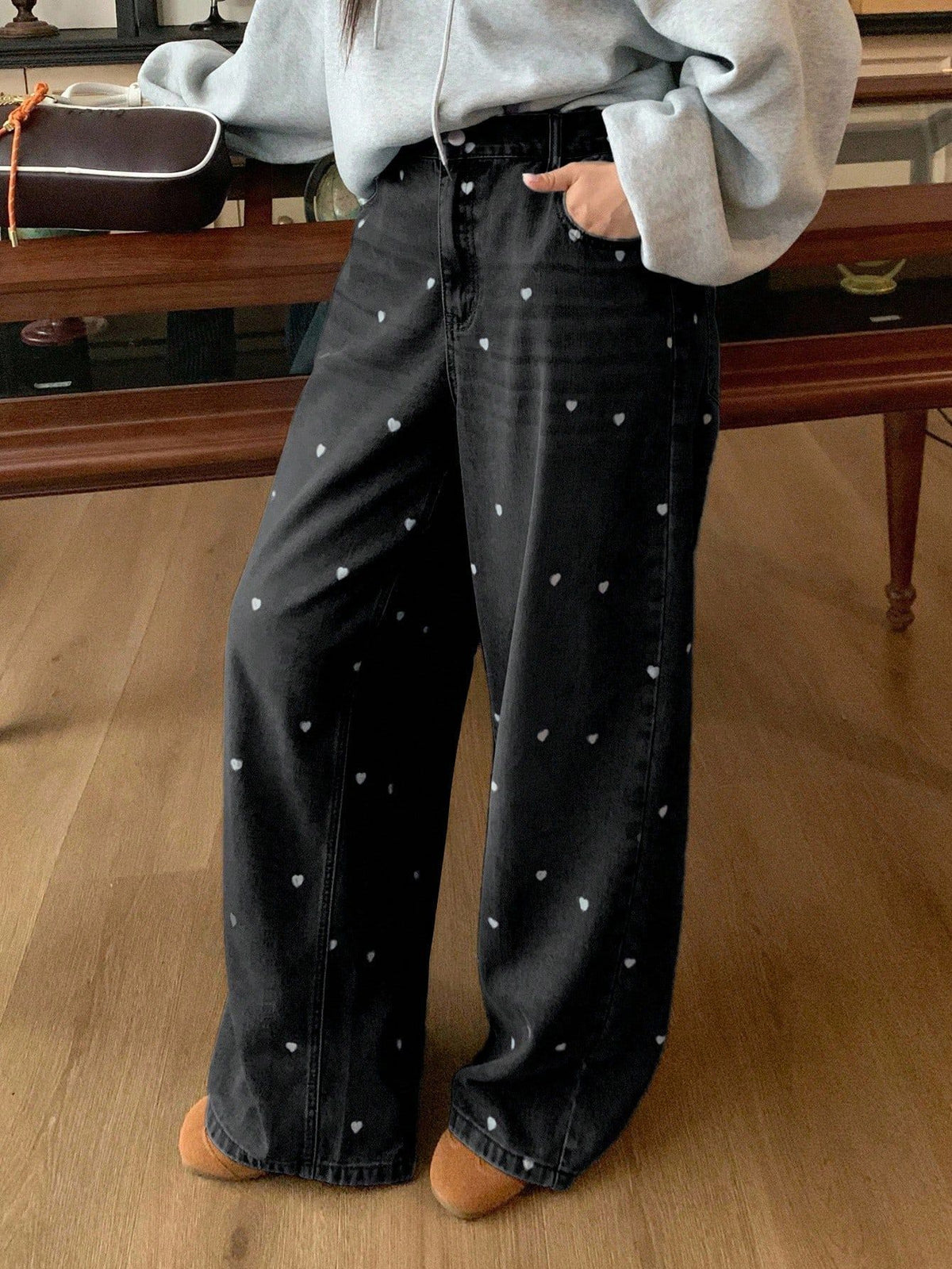 Plus Size Women All Over Heart Print Black Washed Wide Leg Jeans High Waist Loose Baggy Floor Length Casual Streetwear Denim Pants For Curvy Figures