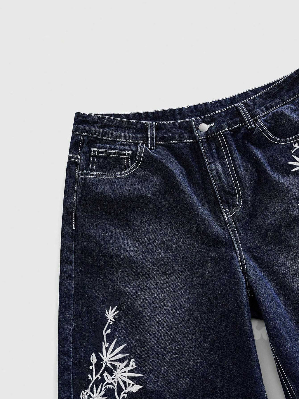 Men's Dark Wash Baggy Denim Shorts - Jorts with Leaf Embroidery Streetwear Detail